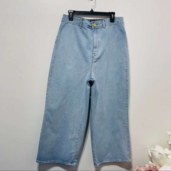 BDG Urban Outfitters High Waist Super-Wide Leg Jeans Size 34 Light Wash - Picture 6 of 14